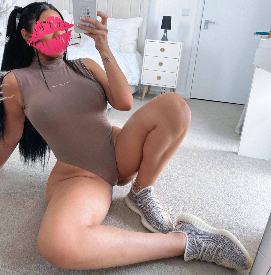 İstanbul Escort Zehra İle Sıcacık Bir Karşılaşma